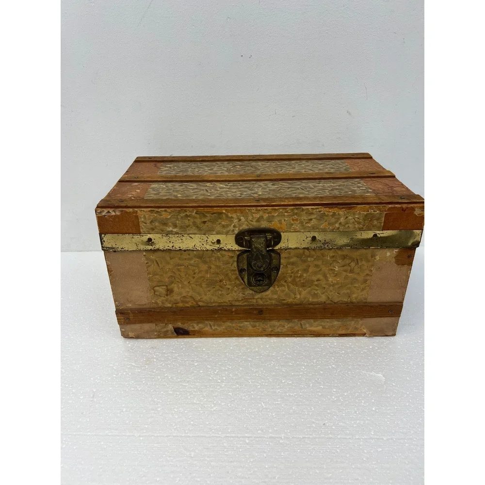 Wood Dollhouse Steamer Trunk Miniature Antique Storage Box Chest SALESMAN SAMPLE